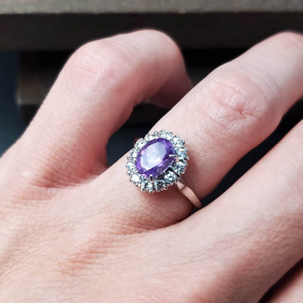 Size 6.5 Sterling Silver Amethyst And Halo Cubic Zirconia Ring - Picture 3 of 8